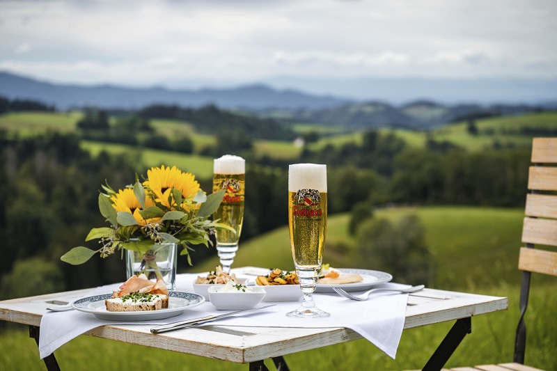 Leckeres Essen im Grünen
